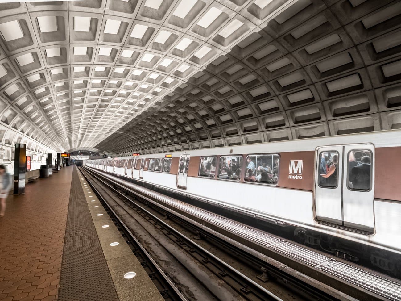 WMATA Metro Stations, Washington, USA - GVA Lighting